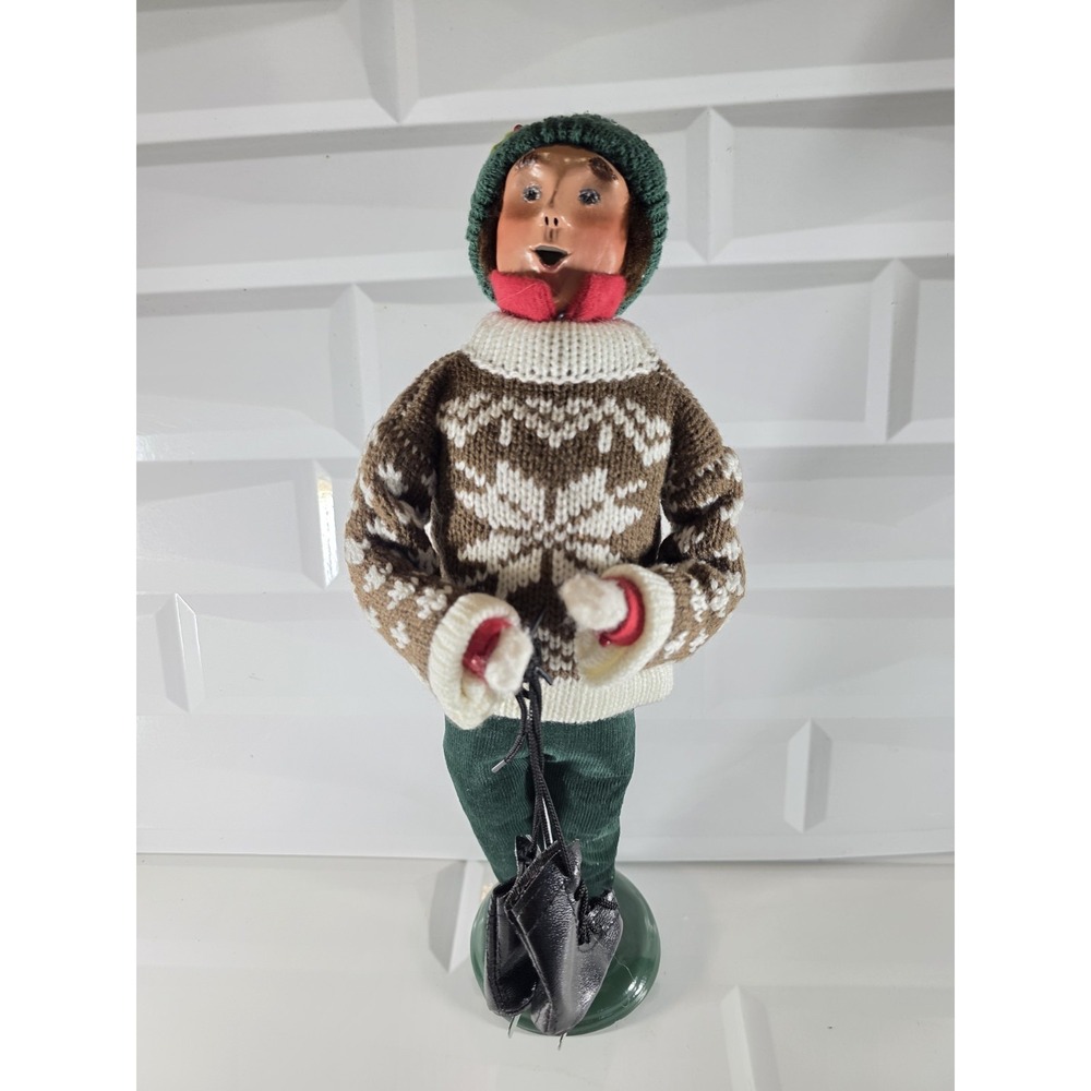 Byers Choice 2015 Man‎ Holding Skates